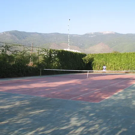 Denizati Village منتجع غومولدور